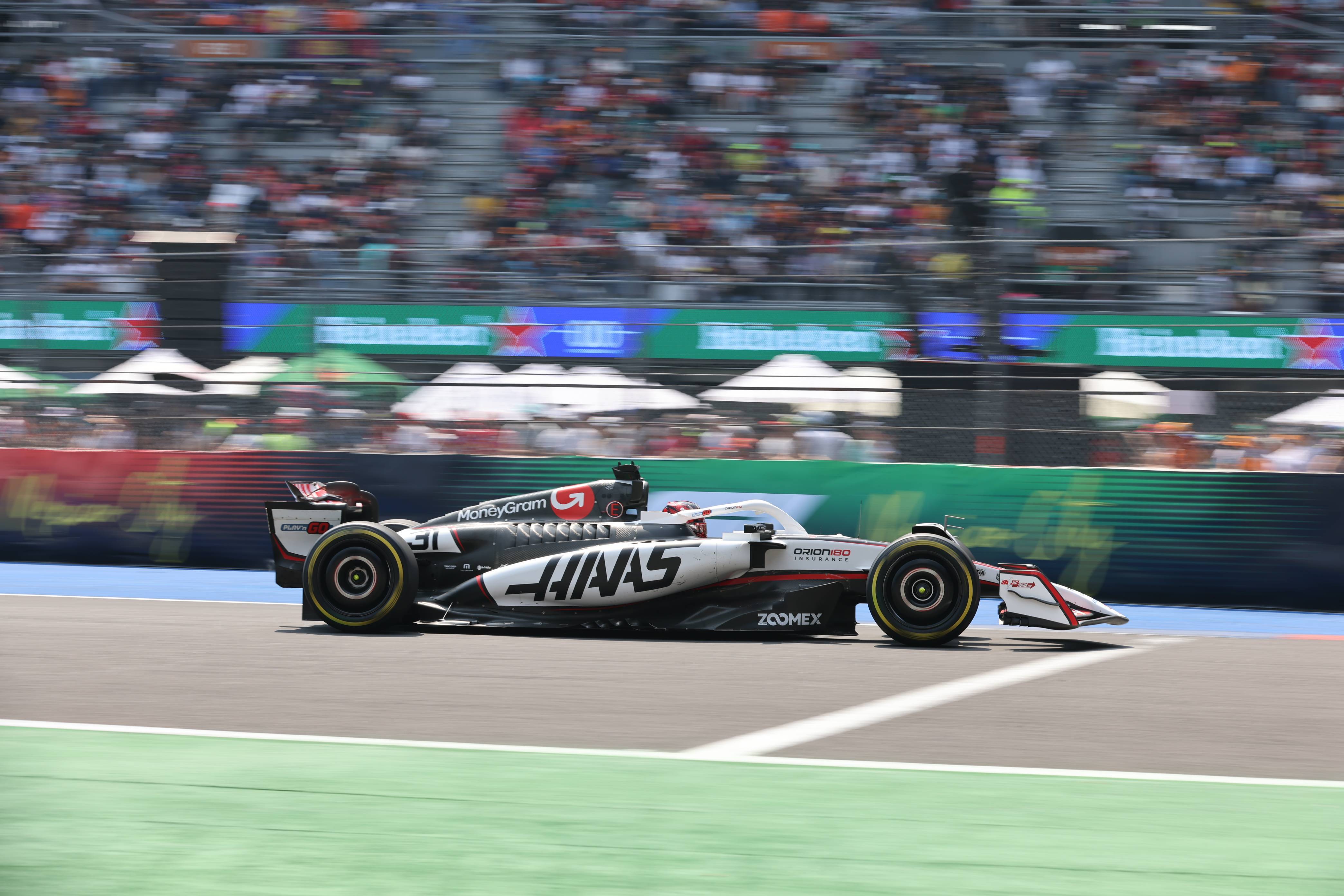 红牛车队横扫红牛二队,阿隆索高光表现 红牛车队横扫红牛二队,阿隆索高光表现