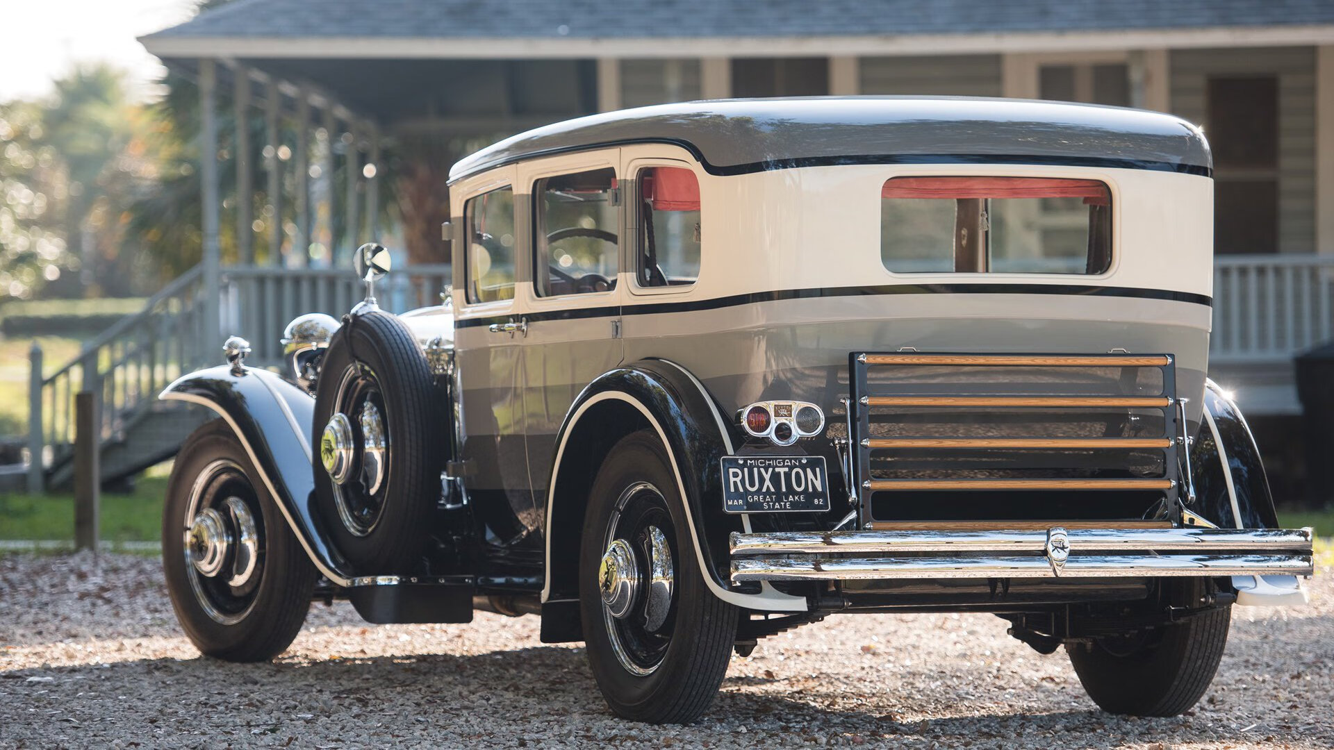 开云-詹姆斯40分史诗逆转未果 绿军三分暴雨浇灭火箭反扑